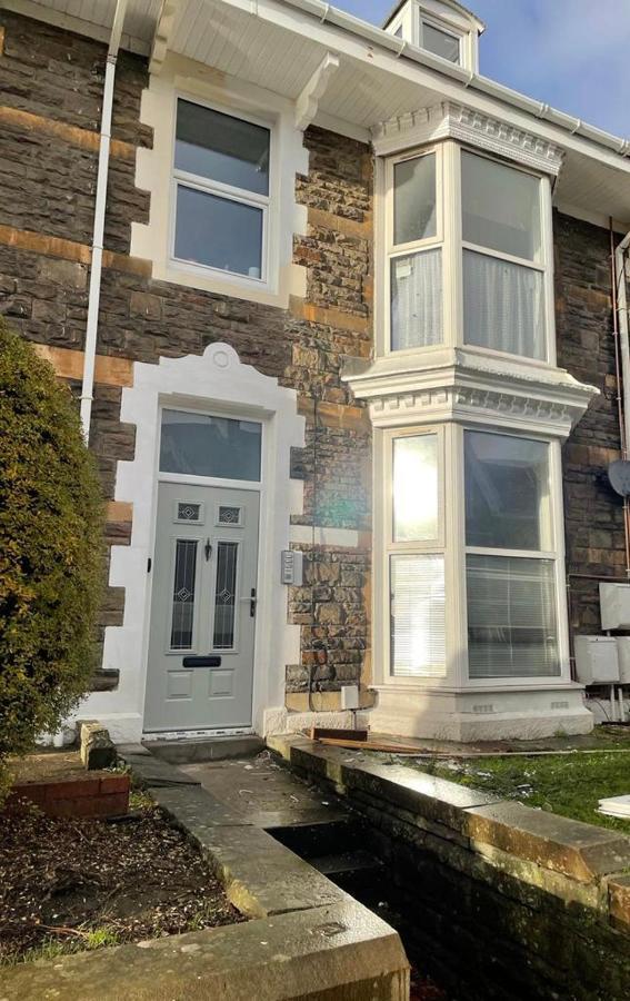 Stunning Flat Close To Beach Swansea Eksteriør billede